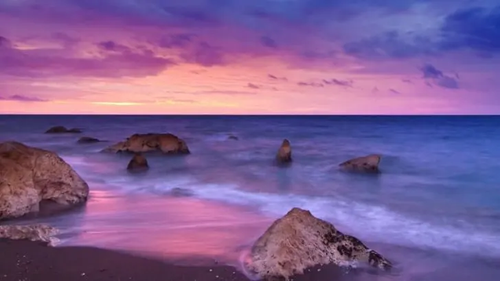 So lange braucht dein Müll, um sich im Meer aufzulösen