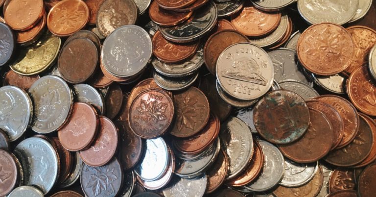 Du willst Geld sparen? Hier sind 10 Tipps für den Alltag!