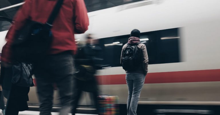 7 Dinge, die du niemals tun solltest, wenn du ihn liebst & deine Beziehung nicht gefährdet willst