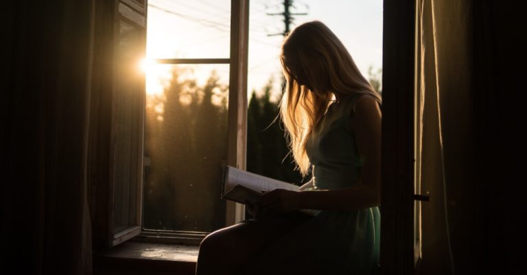 9 inspirierende Bücher, die dein Leben verändern können