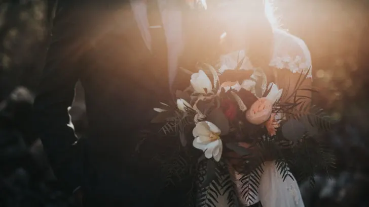 Die 80 besten Hochzeitswünsche und Zitate für das Brautpaar