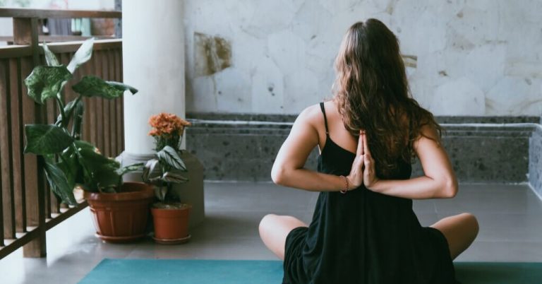 Starte deinen Tag mit dieser Yoga‑Routine für mehr Energie und Entspannung