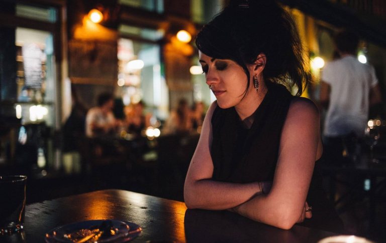 So verlierst du einen Mann… Ein Fehler, den viele Single-Frauen machen