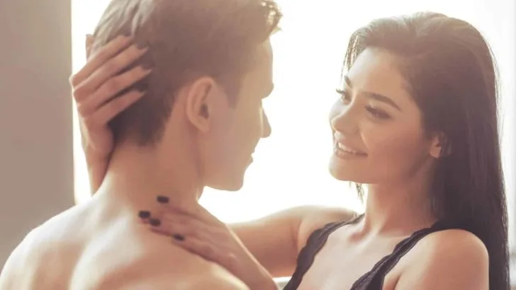 7 romantische Dinge, die ihr am Lockdown-Valentinstag machen könnt