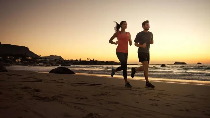 Das 10 Minuten HIIT-Workout, dass dir beim abnehmen hilft