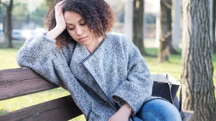 So kommst du laut deinem Sternzeichen über eine Fast-Beziehung hinweg